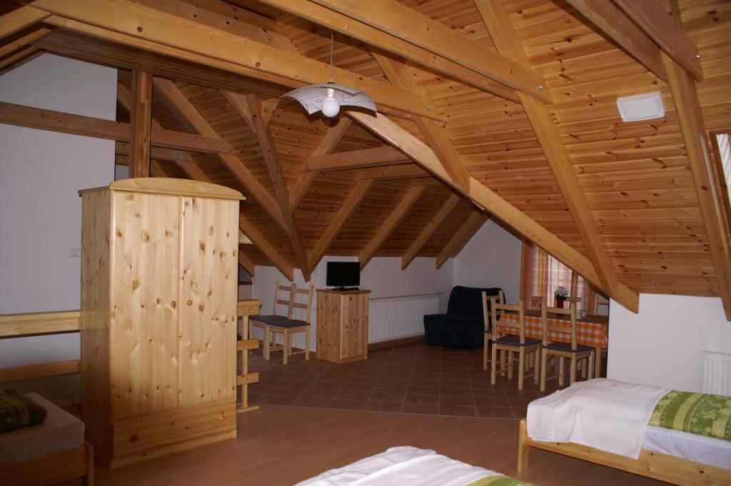 Oeregtoelgy Panzio Hotel Csongrád Værelse billede