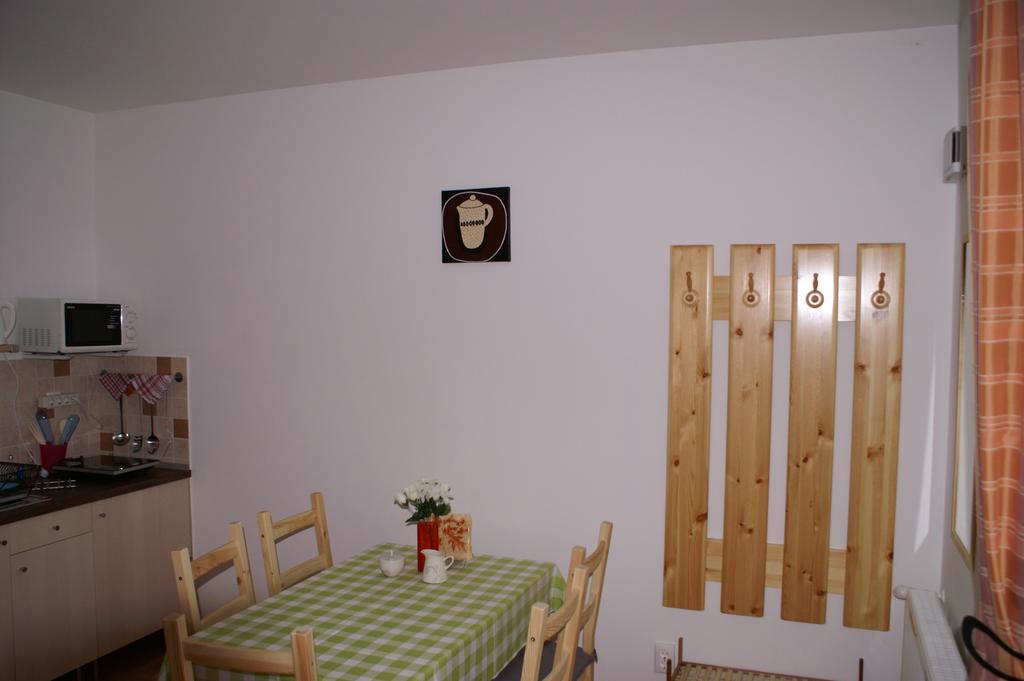 Oeregtoelgy Panzio Hotel Csongrád Værelse billede